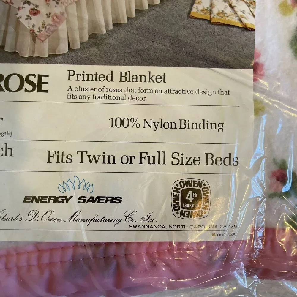 VTG NEW Ribbon Rose Polyester Floral Print Blanket Full Twin Retro MCM Owen USA
